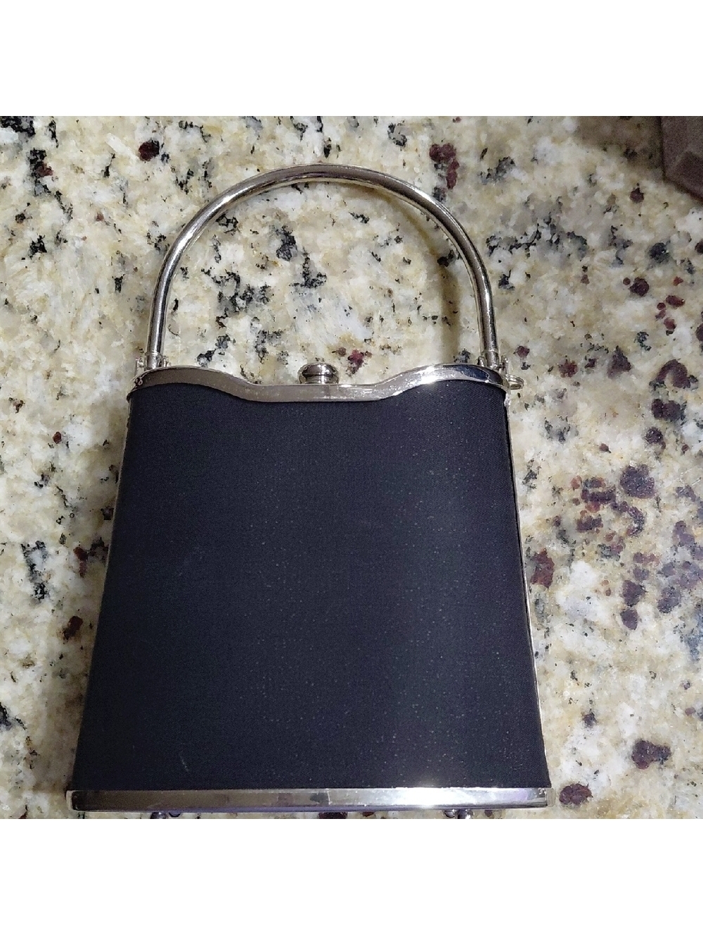 Sasha Elegant Black Handbag With Silver Hardware